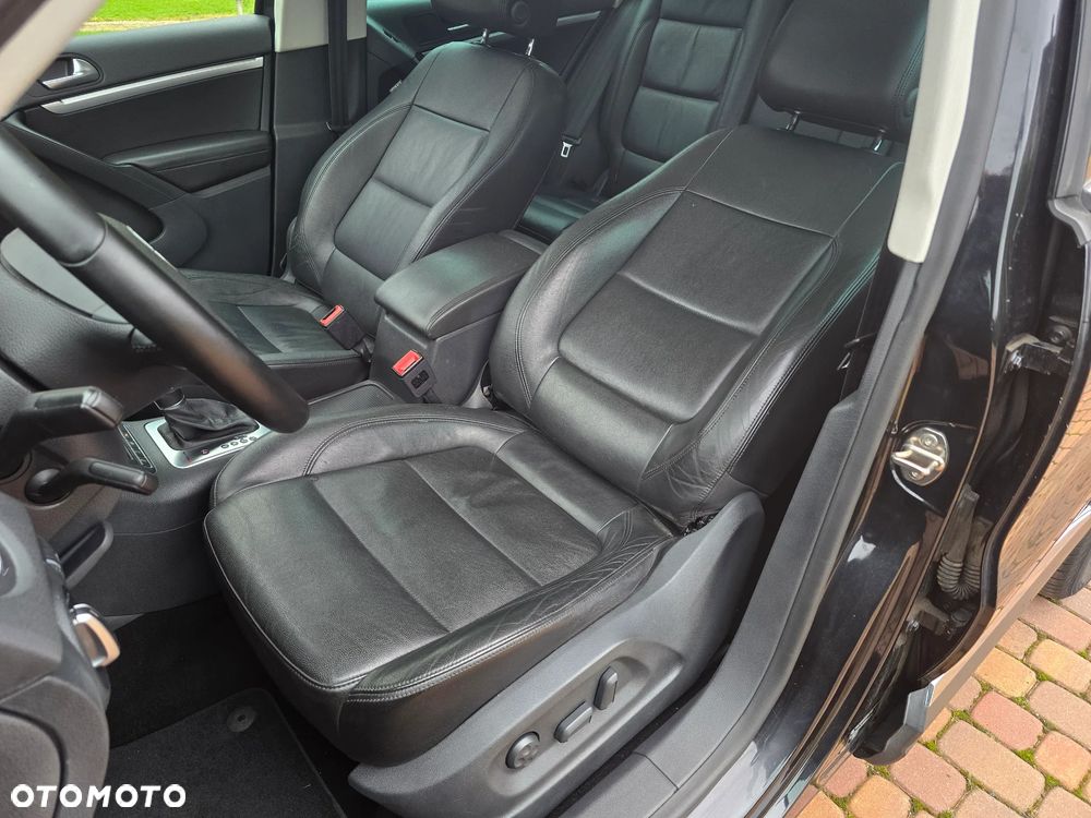 Volkswagen Tiguan 2.0 TDI 4Mot Perfectline R-Style DSG - 28