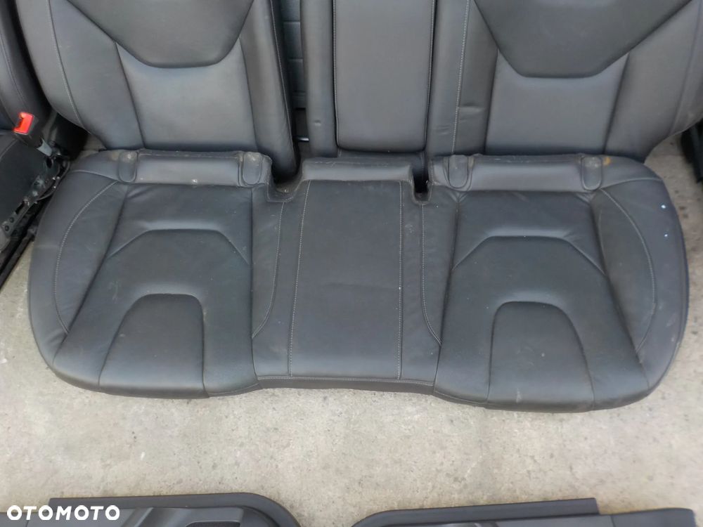 FORD MONDEO MK5 FOTELE GRZANE PODŁOKIETNIK KANAPA SKÓRA BOCZKI - 11