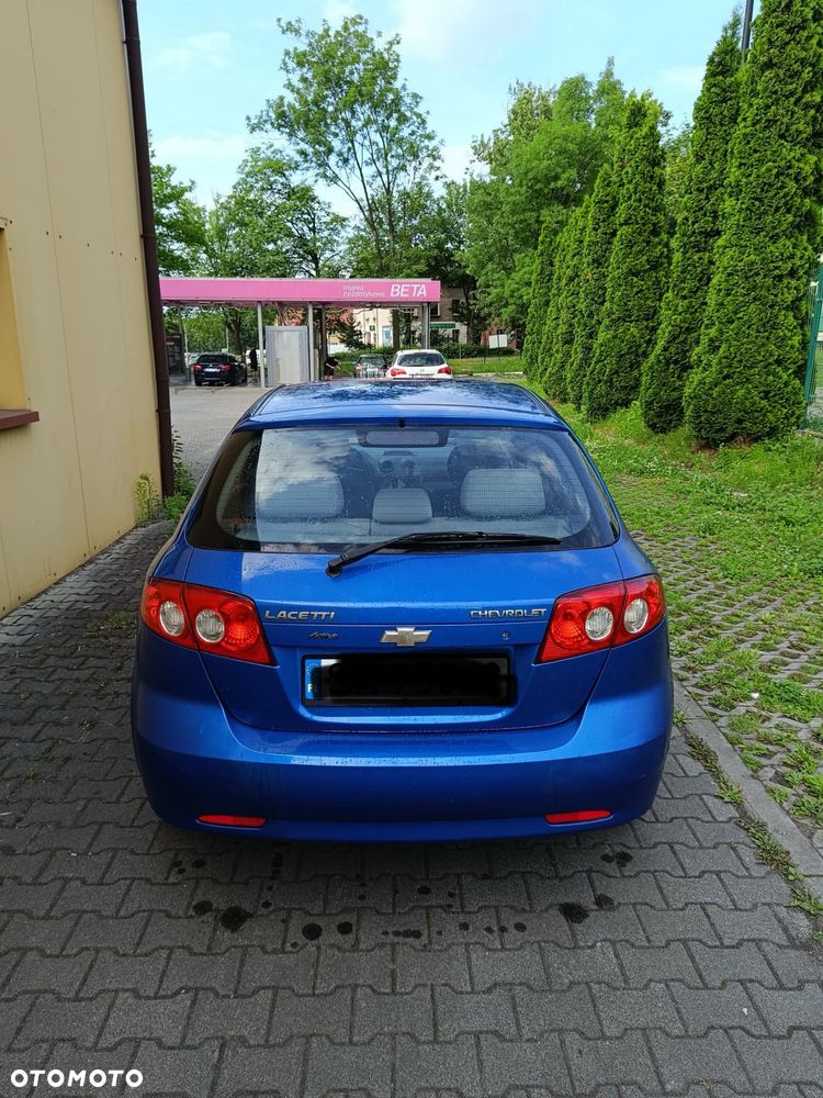 Chevrolet Lacetti - 2