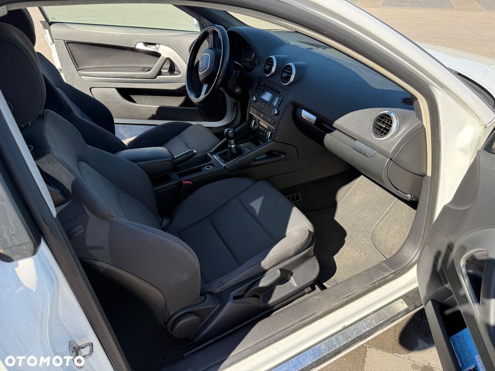 Audi A3 1.9 TDI Attraction - 12