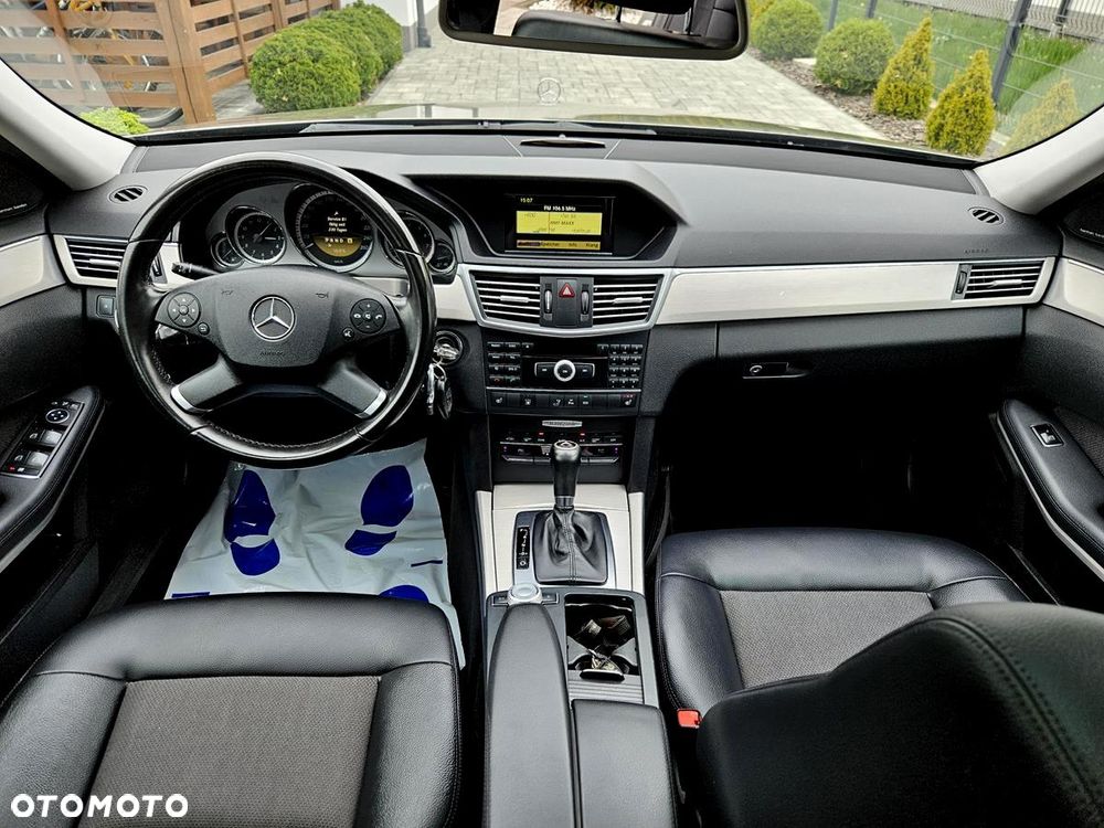 Mercedes-Benz Klasa E - 18