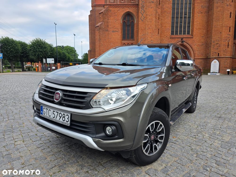 Fiat Fullback 2.4 MJ DC LX Silver + - 1