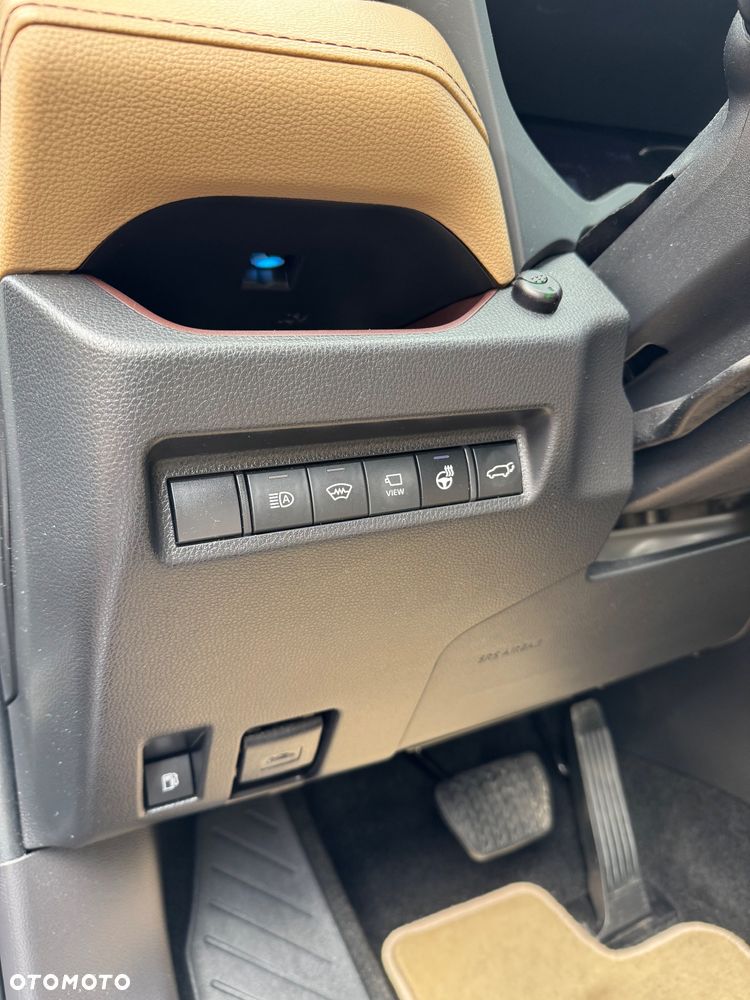 Toyota RAV4 - 9