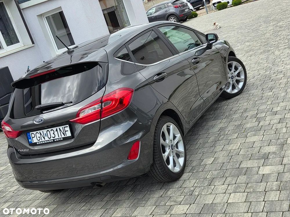 Ford Fiesta 1.0 EcoBoost S&S TITANIUM - 38