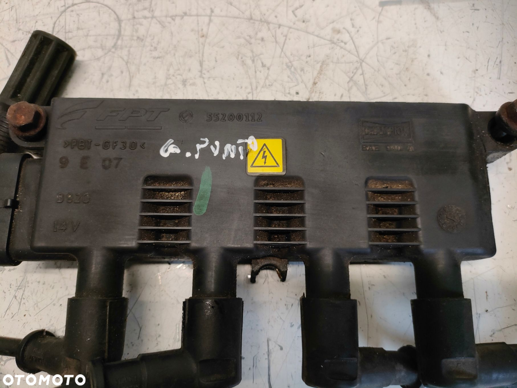 FIAT GRANDE PUNTO 05- 1.4 CEWKA ZAPŁONOWA PRZEWODY - 3