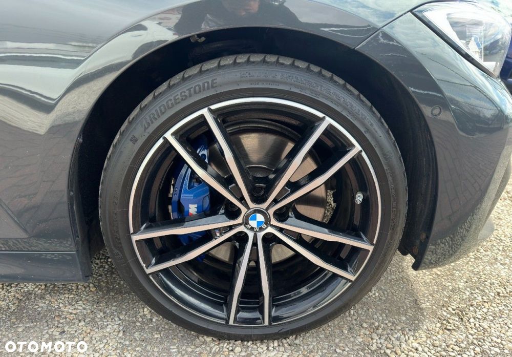 BMW Seria 3 - 24