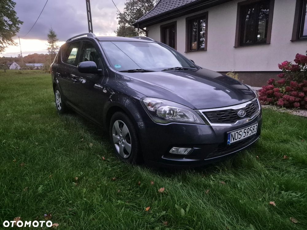Kia Ceed 1.4 CVVT SW ISG Vision - 14
