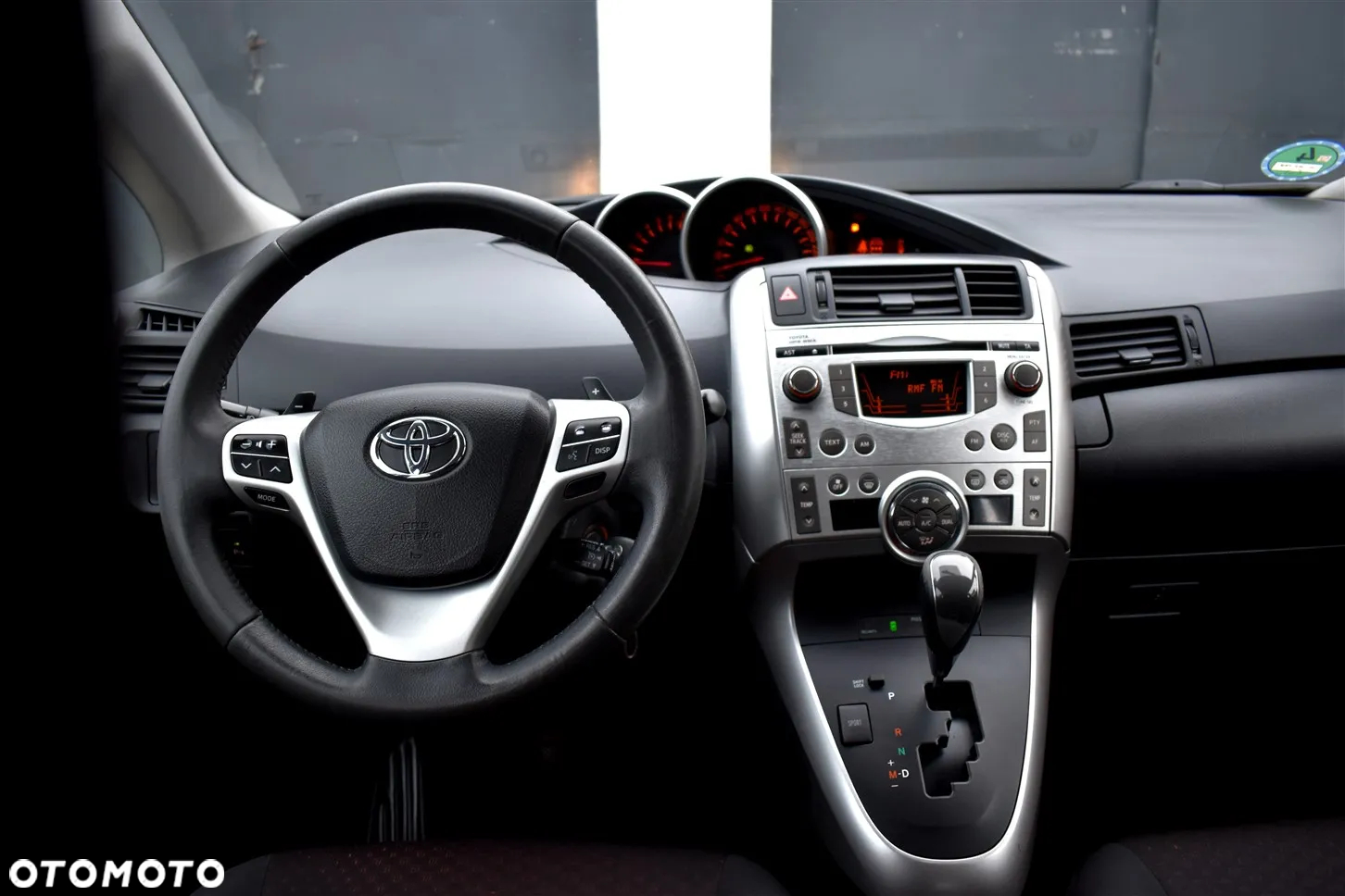 Toyota Verso 1.8 Prestige MS EU6 - 23