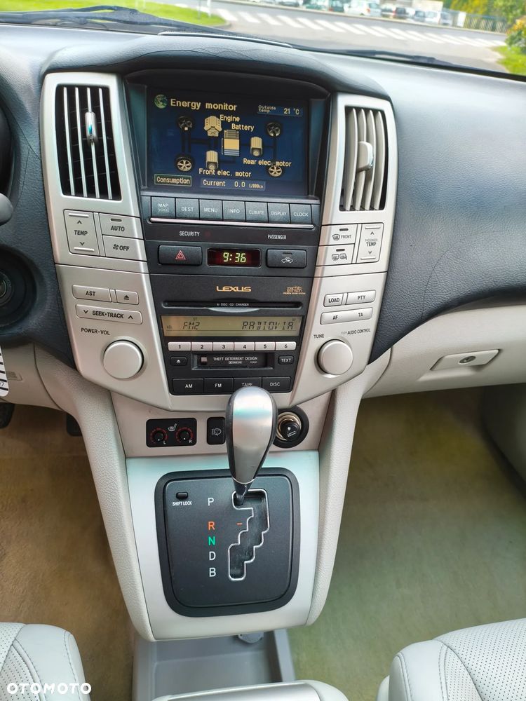 Lexus RX 400h (hybrid) Luxury - 28