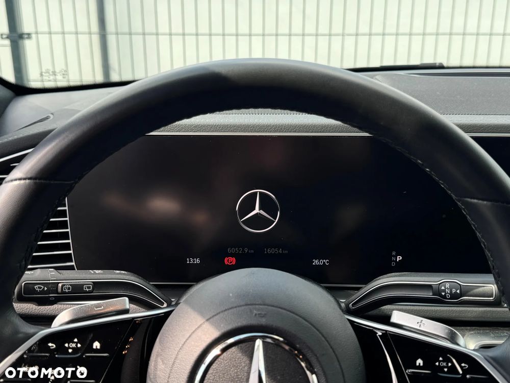 Mercedes-Benz GLE - 31