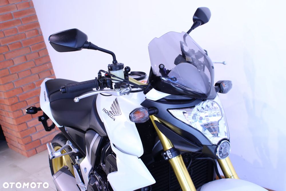 Honda CB - 17