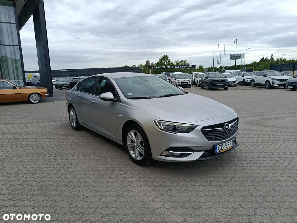 Opel Insignia 1.5 T Enjoy S&S Eco - 4