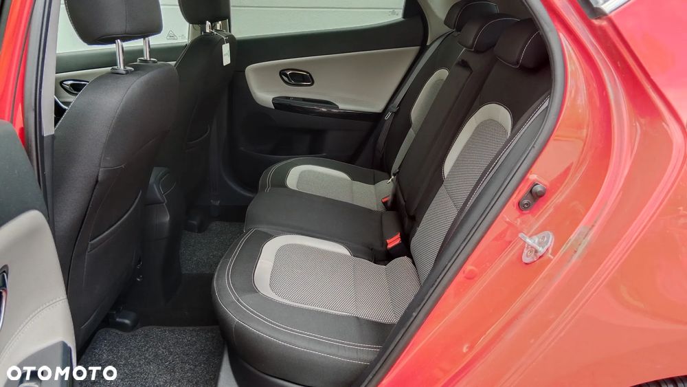 Kia Ceed 1.6 CRDi S - 10