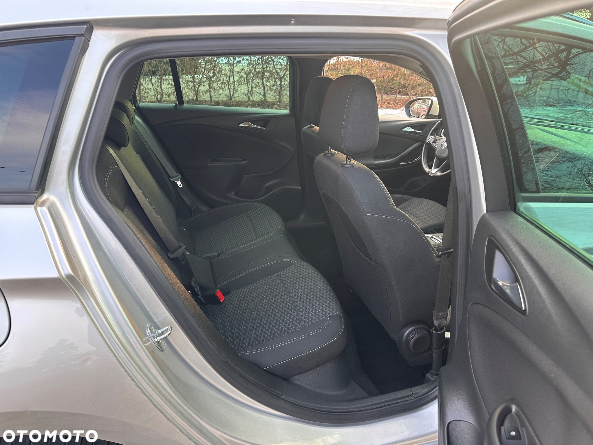 Opel Astra 1.4 Turbo Edition - 21