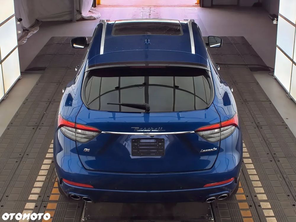 Maserati Levante Q4 - 5