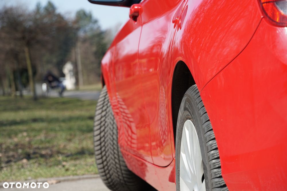 BMW Seria 1 116d - 15