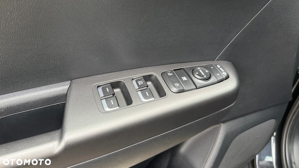 Kia Sportage 1.6 GDI M 2WD - 12