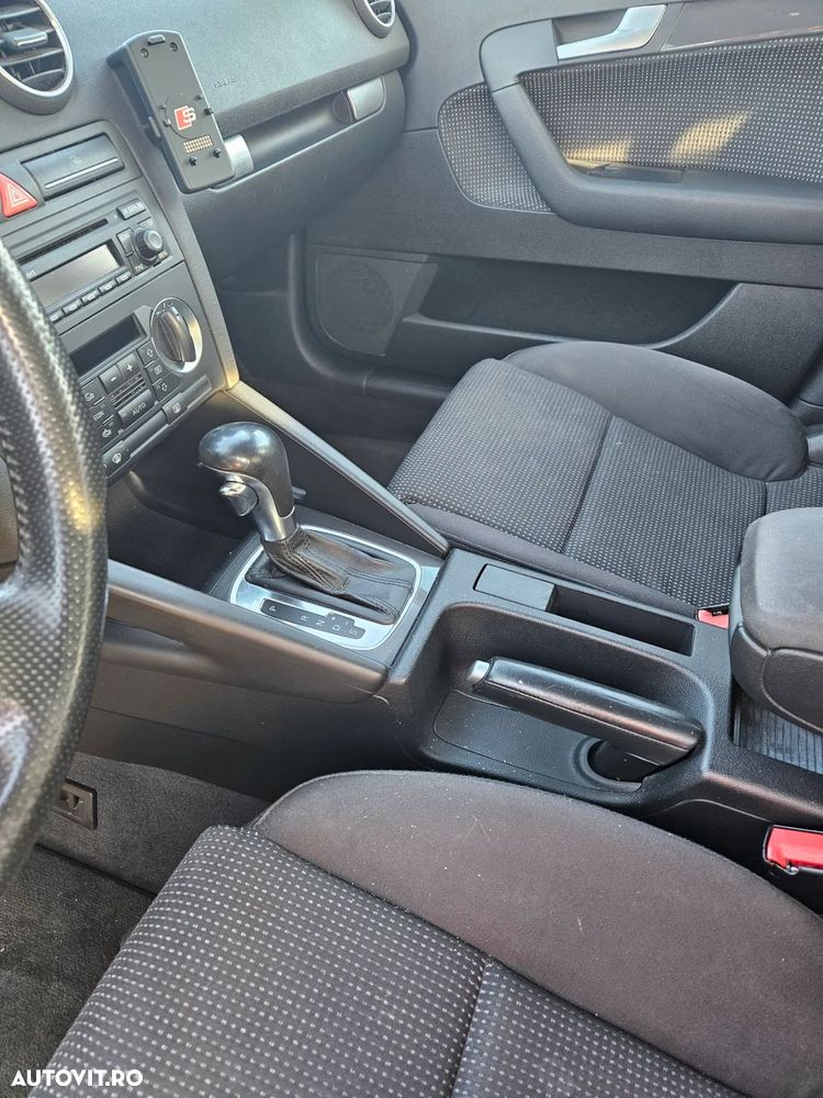 Audi A3 2.0 TDI Sportback DSG Ambition - 12