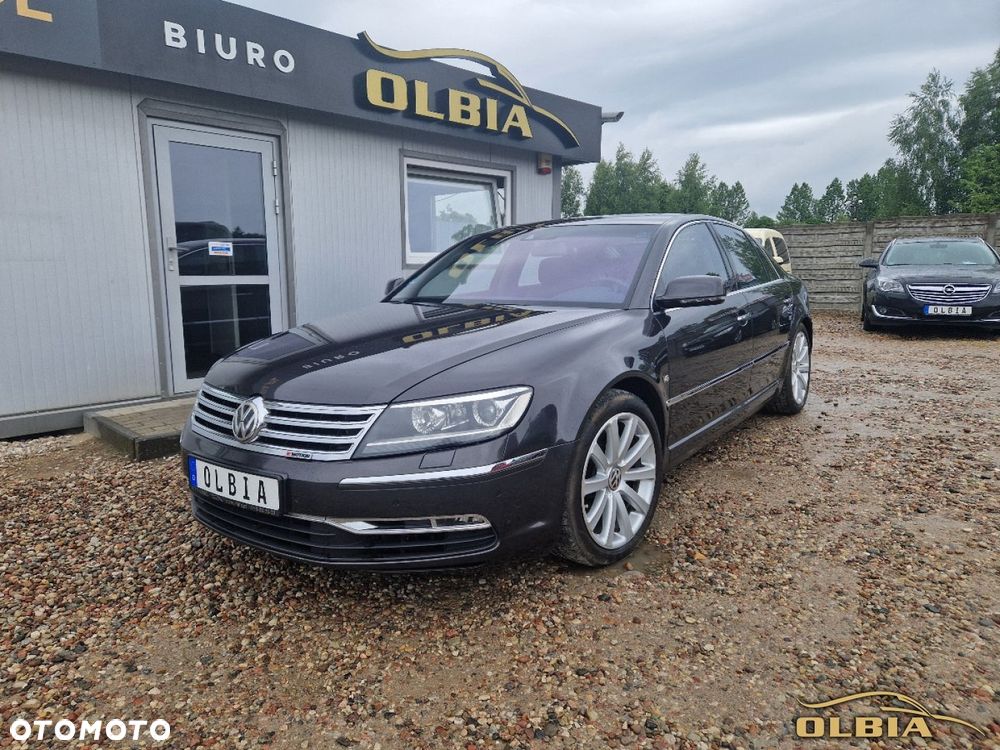 Volkswagen Phaeton - 1