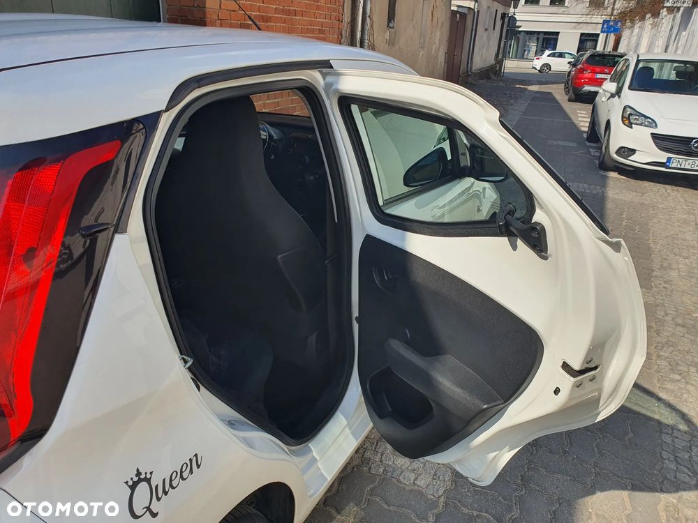 Toyota Aygo x-cite - 7