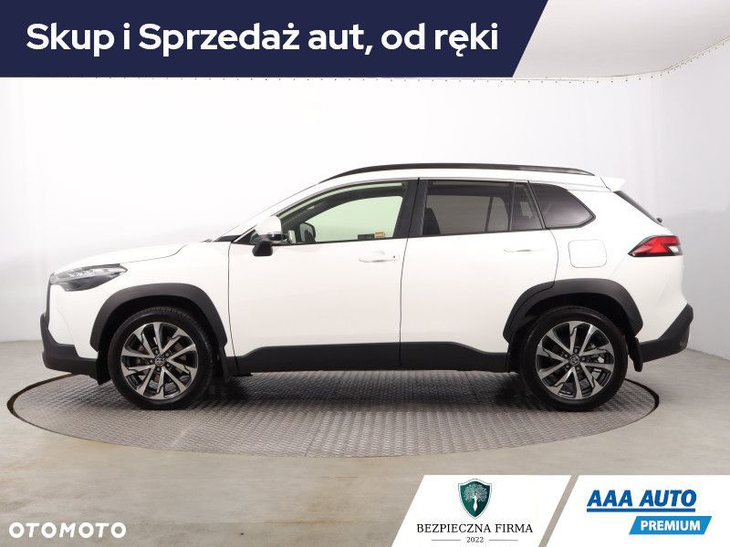 Toyota Corolla Cross - 3