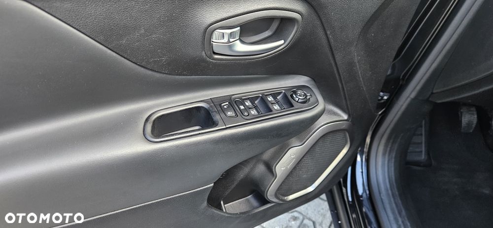 Jeep Renegade 1.0 T-GDI Limited - 11