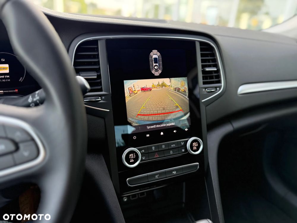 Renault Megane 1.3 TCe FAP Techno - 11