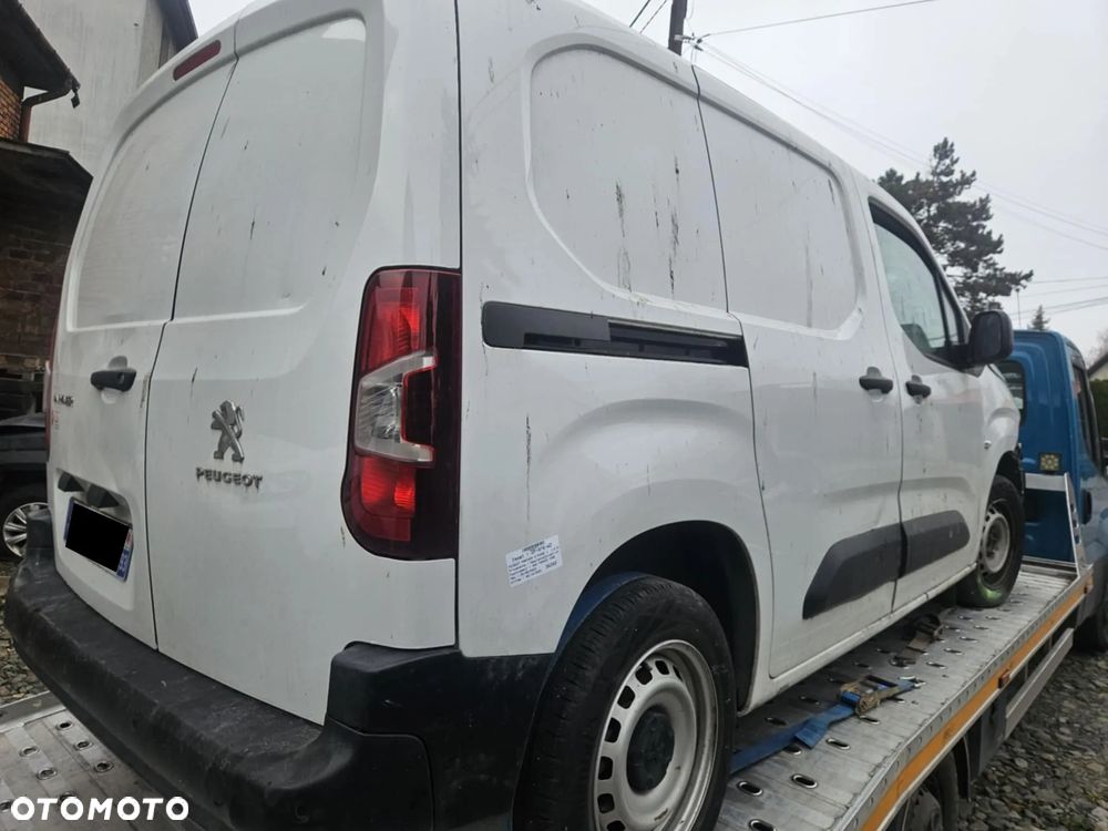 Peugeot PARTNER 1.5 diesel  BERLINGO - 4