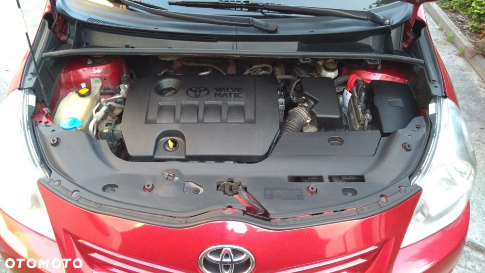 Toyota Verso 1.8 Multidrive Edition - 8