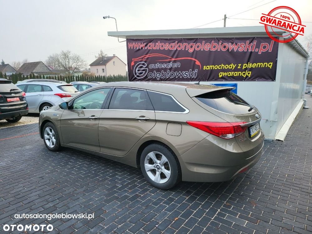 Hyundai i40 Kombi blue 1.6 Family+ - 7