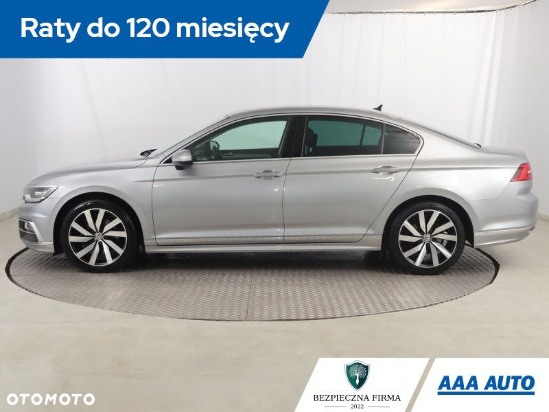 Volkswagen Passat - 3