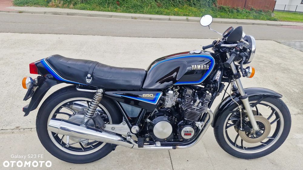Yamaha XJ - 2