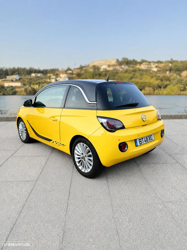 Opel Adam 1.0 Start/Stop Rocks 120 Anos - 4