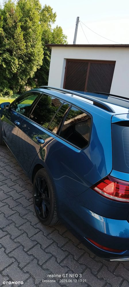 Volkswagen Golf - 12