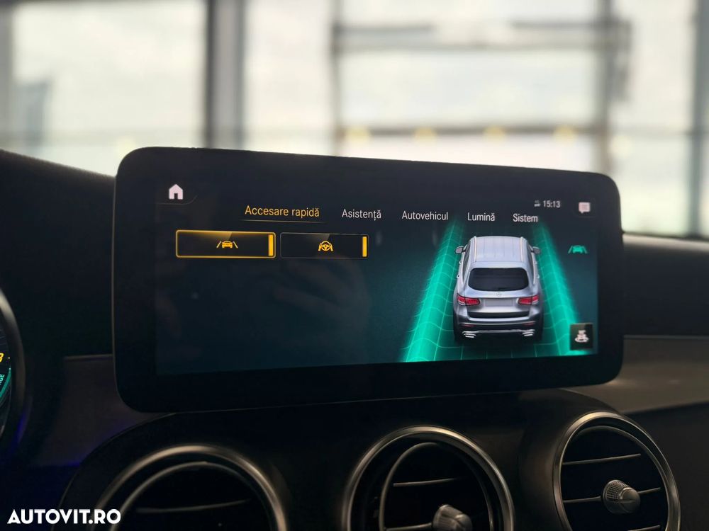 Mercedes-Benz GLC 300 e 4Matic 9G-TRONIC - 27