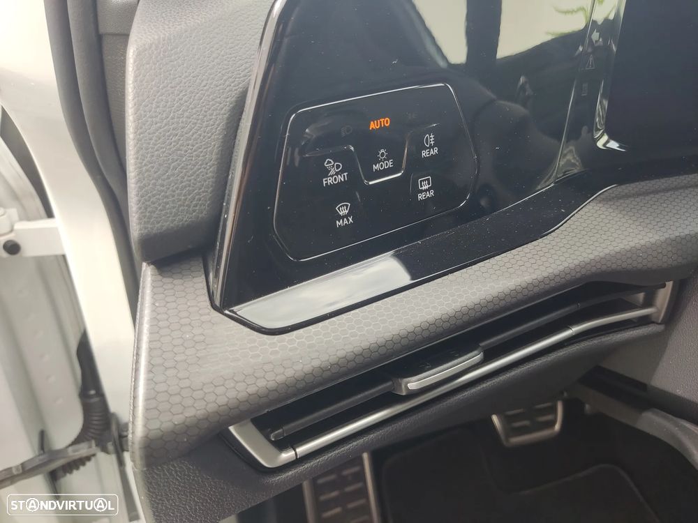 VW Golf 1.4 GTE Plug-in - 24