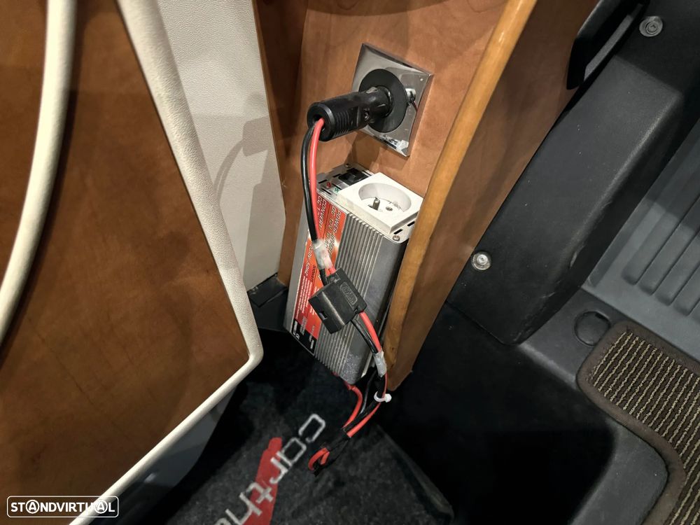 Carthago Chic C-Line 5.0 3.0JTD  (CAMA CENTRAL) - 20