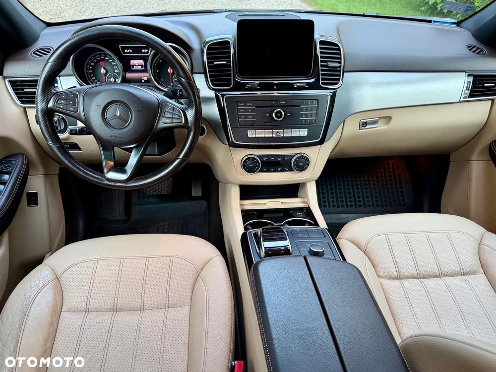 Mercedes-Benz GLE 250 d 4-Matic - 11