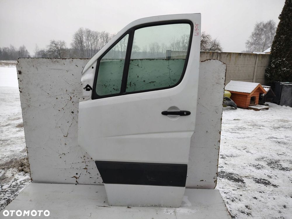 DRZWI LEWY PRZÓD MERCEDES SPRINTER W906 - 1