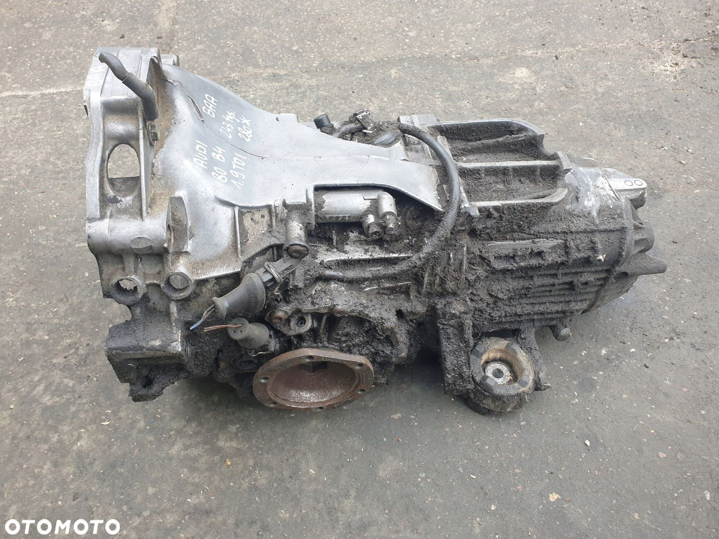 SKRZYNIA BIEGÓW MANUALNA AUDI 80 B4 1.9 TDI BAA - 4