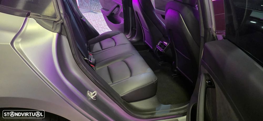 Tesla Model 3 Long Range AWD Dual Motor Performance - 14