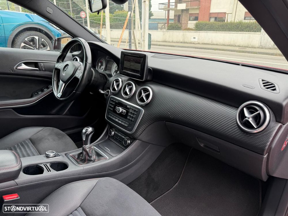 Mercedes-Benz A 200 CDI AMG Line - 16