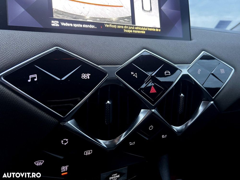 DS Automobiles DS 3 - 12