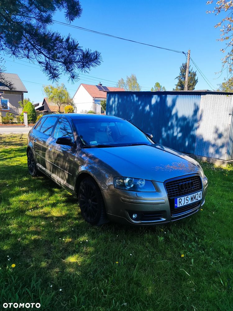 Audi A3 Sportback 2.0 TFSI Attraction - 2