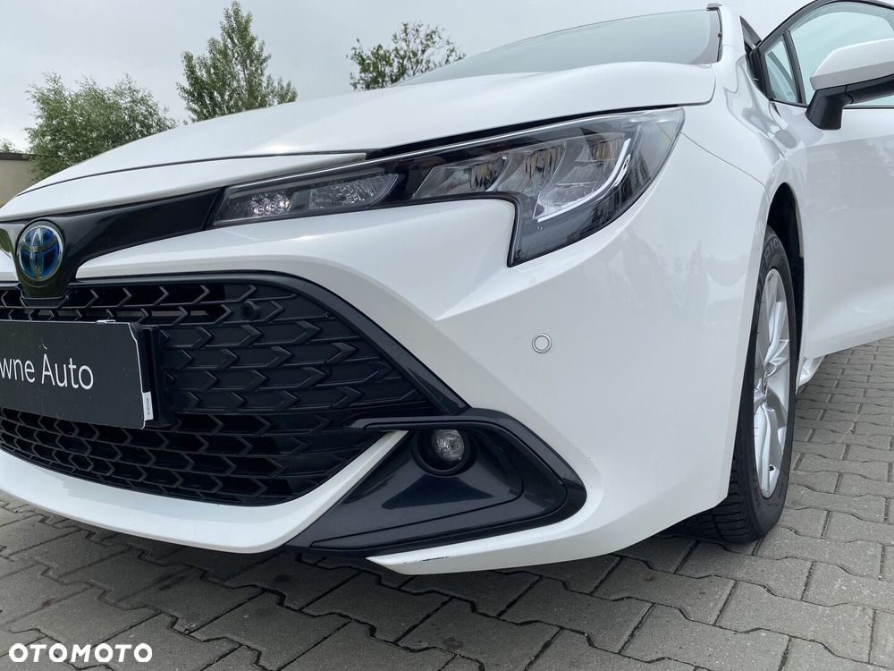 Toyota Corolla 2.0 Hybrid Comfort - 27