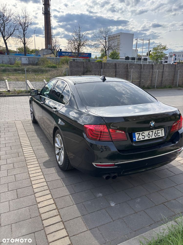 BMW Seria 5 520d xDrive Luxury Line - 16