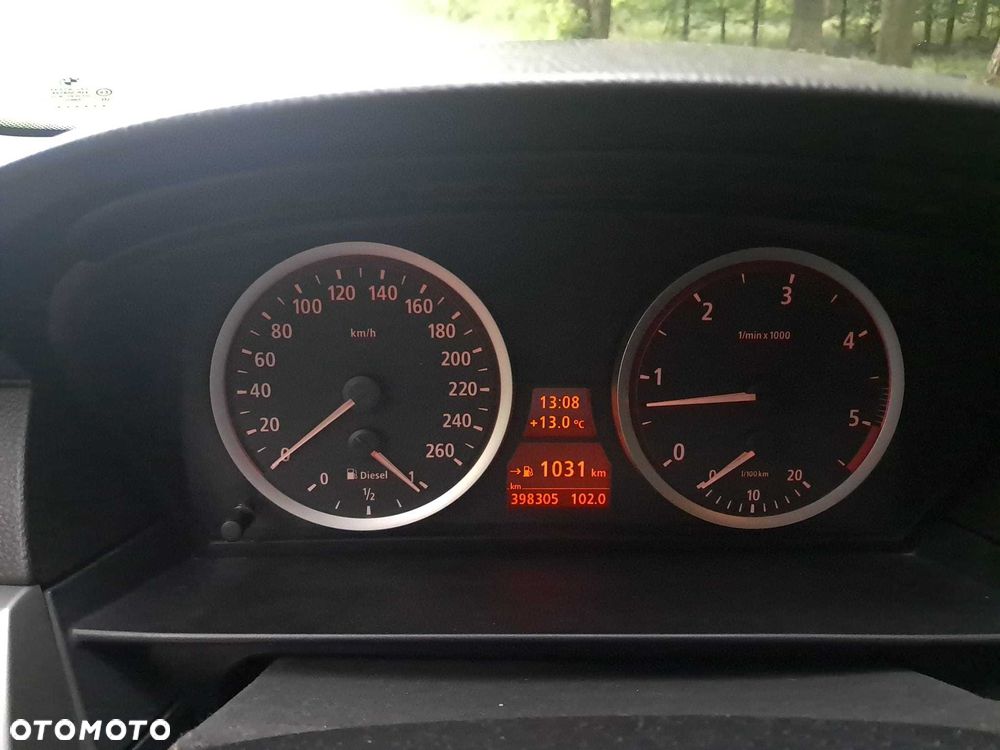 BMW Seria 5 - 8
