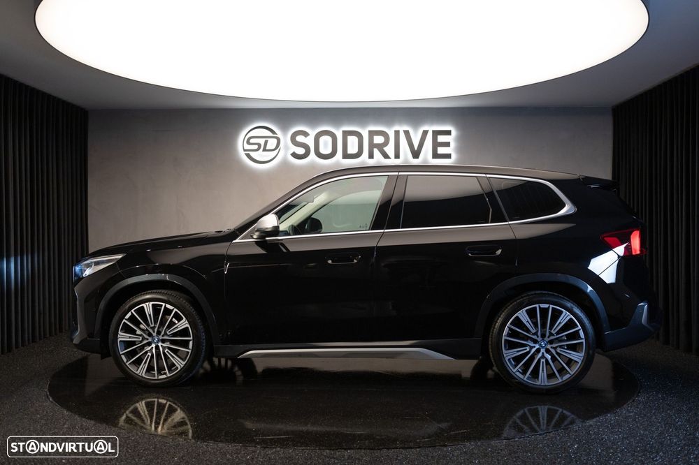 BMW iX1 eDrive20 xLine - 2