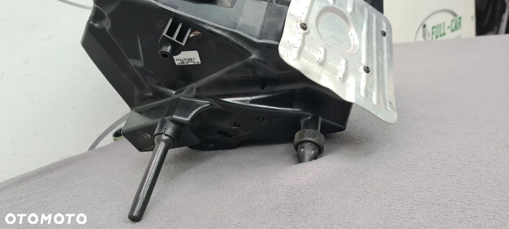 AUDI  OBUDOWA FILTRA POWIETRZA 8W0133835H - 3