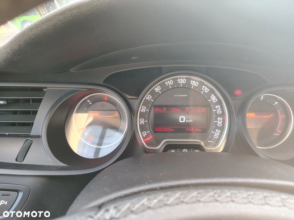 Citroën C5 2.0 HDi Exclusive - 8